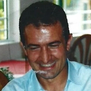 Αθανάσιος Π. - Καθηγητής Φυσικής στο instateacher.gr