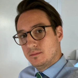 Λεμονάκης Μανώλης - Καθηγητής Αγορών Χρήματος και Κεφαλαίου στο instateacher.gr