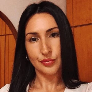 Σκούφου Ελπίδα - Καθηγήτρια Αγγλικών στο instateacher.gr