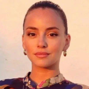 Φλώκα Αλίκη - Καθηγήτρια Ιστορίας στο instateacher.gr