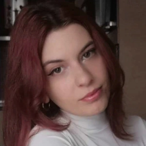 Ευαγγελία - Καθηγήτρια Μαθηματικών στο instateacher.gr