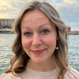 Comer Maddie - Καθηγήτρια Αγγλικών στο instateacher.gr