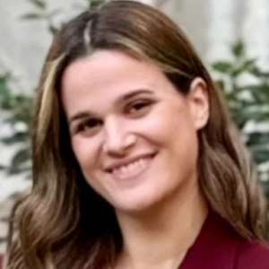 Φανού Ελένη - Καθηγήτρια Ιταλικών στο instateacher.gr