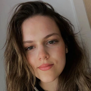 Τολιά Νικολέτα - Καθηγήτρια Μαθηματικών στο instateacher.gr