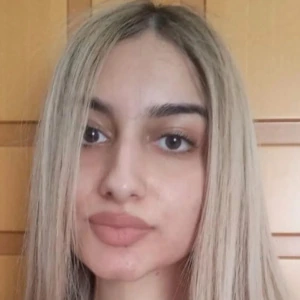 Βαρδάκη Νικολέτα - Καθηγήτρια Μαθηματικών στο instateacher.gr