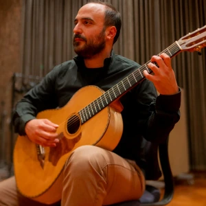 Λέτσιος Σωτήρης - Δάσκαλος Ηλεκτρικής Κιθάρας στο instateacher.gr