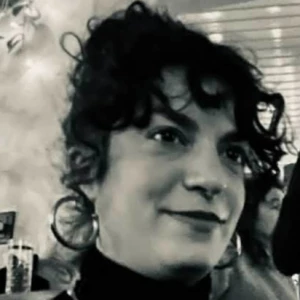 Τσίχλα Βάνα - Καθηγήτρια Κοινωνιολογίας στο instateacher.gr