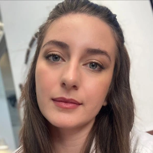 Καραδένδρου Μαρία  - Καθηγήτρια Νέων Ελληνικών στο instateacher.gr