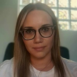 Πίτσου Ραφαέλα - Καθηγήτρια Εκπαίδευσης Ενηλίκων στο instateacher.gr