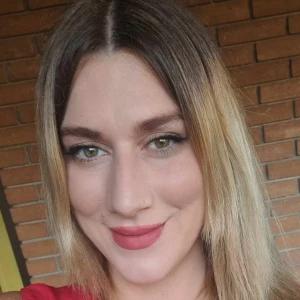 Υγειονομάκη Γεωργία - Καθηγήτρια Γαλλικών στο instateacher.gr