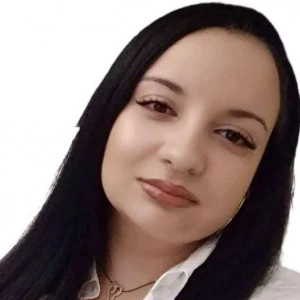 Δερδεμέζη Ειρήνη - Καθηγήτρια Αγγλικών στο instateacher.gr