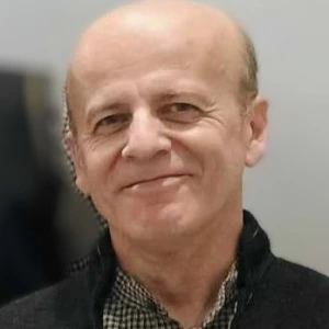 Γκαναβιάς Θέμης  - Δάσκαλος Παραδοσιακών Ελληνικών Χορών στο instateacher.gr