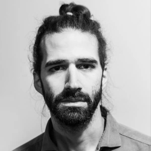 Βαγιανός Γιάννης - Δάσκαλος Αυτοσχεδιασμού στο instateacher.gr