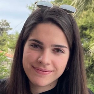 Καρελιώτη Εβελίνα - Καθηγήτρια Αρχαίων Ελληνικών στο instateacher.gr