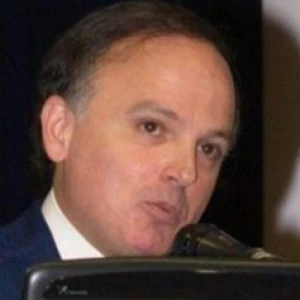 Παπαγιάγκου Βαγγέλης - Καθηγητής Χημείας στο instateacher.gr
