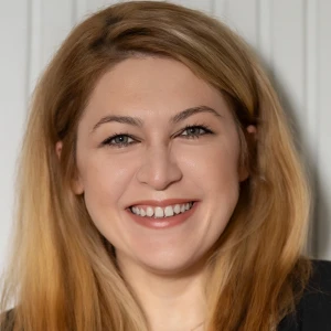 Korucuoğulları Derya - Καθηγήτρια Τουρκικών στο instateacher.gr