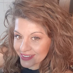 Νικόλ Έφη - Καθηγήτρια Δημοτικού στο instateacher.gr