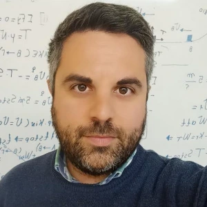 Μπρούμας Β. Δημήτρης - Καθηγητής IB Diploma στο instateacher.gr