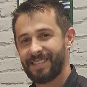 Αβδιμιώτης Νίκος - Καθηγητής Αγγλικών στο instateacher.gr