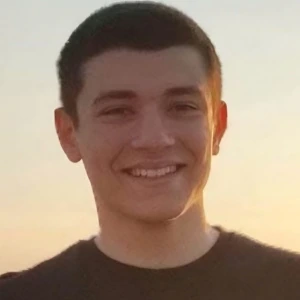 Κολαΐτης Παναγιώτης - Καθηγητής Αρχαίων Ελληνικών από Μετάφραση στο instateacher.gr