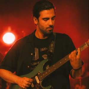 Κονδύλης Χάρης - Δάσκαλος Μουσικής Θεωρίας στο instateacher.gr