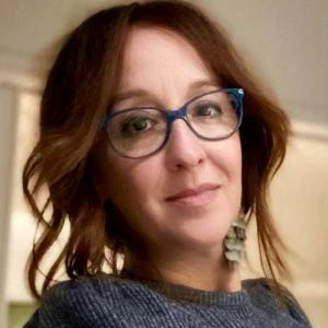 Τζιμοπούλου Μέρση - Καθηγήτρια Αγγλικών στο instateacher.gr