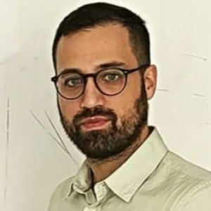 Ξυνός Χρήστος - Καθηγητής Διοίκησης και Οικονομίας στο instateacher.gr