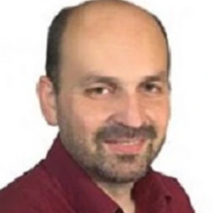 Παπαδόπουλος Πασχάλης - Καθηγητής Windows στο instateacher.gr