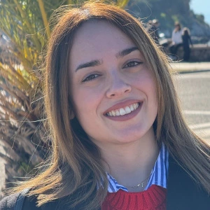 Λεβεντογιάννη Γλυκερία - Καθηγήτρια Γερμανικών στο instateacher.gr