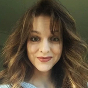 Πιρλιμπού Μαρίνα - Καθηγήτρια Αγγλικών στο instateacher.gr