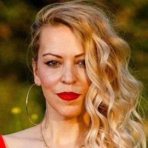  Χαλκιά Βίκυ Xuxa - Καθηγήτρια Ισπανικών στο instateacher.gr