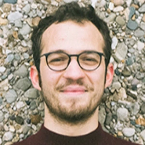 Ρέμσακ Έκτορας - Δάσκαλος Drums στο instateacher.gr