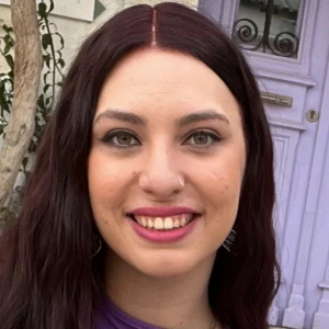 Πετρά Κωνσταντίνα  - Καθηγήτρια Αγγλικών στο instateacher.gr