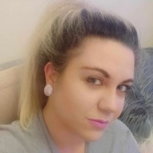 Καραχάλιου Γιολάντα - Καθηγήτρια Μαθηματικών στο instateacher.gr