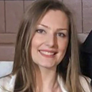 Μαϊχώση Ευαγγελία - Καθηγήτρια Αγγλικών στο instateacher.gr