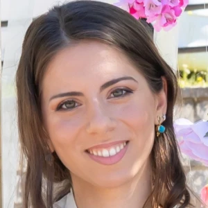Βασιλάκου Ελεάνα - Καθηγήτρια Φυσικής στο instateacher.gr