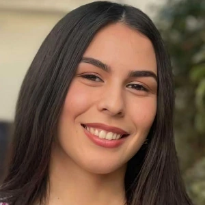 Χρυσικού Χαρά - Καθηγήτρια Αγγλικών στο instateacher.gr