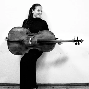 Παναγιωτίδου Θεοδώρα Σάντρα - Δασκάλα Βιολοντσέλου στο instateacher.gr