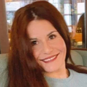 Βαβλέκα Ελένη - Καθηγήτρια Αγγλικών στο instateacher.gr