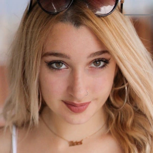 Ροδοκανάκη Μαίρη - Καθηγήτρια Αρχαίων Ελληνικών στο instateacher.gr