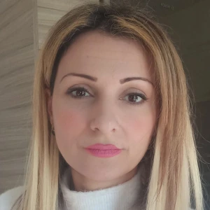 Παγκάκου Χρύσα - Καθηγήτρια Αρχαίων Ελληνικών στο instateacher.gr