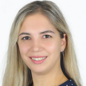 Μπατζιτέγου Δήμητρα  - Καθηγήτρια Έκθεσης στο instateacher.gr