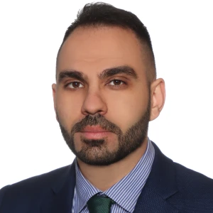 Μπίνος Ιωάννης - Καθηγητής Λατινικών στο instateacher.gr
