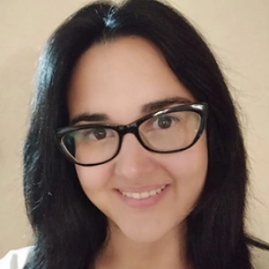 Στεφανή Μάζνη - Καθηγήτρια Αρχαίων Ελληνικών από Μετάφραση στο instateacher.gr