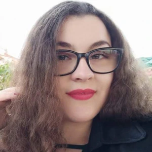 Τσολάκου Σταματία - Καθηγήτρια Αρχαίων Ελληνικών από Μετάφραση στο instateacher.gr