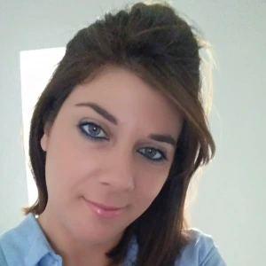 Σταμέλου Κατερίνα - Καθηγήτρια Γερμανικών στο instateacher.gr