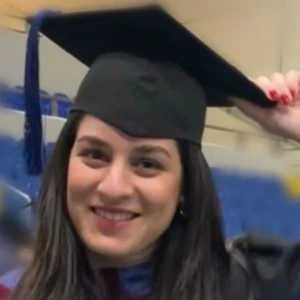 Θεολόγου Εύη - Καθηγήτρια Έκθεσης στο instateacher.gr