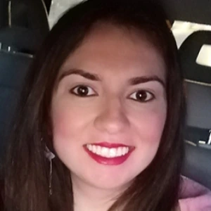 Αμπλιανίτη Αδαμαντία - Καθηγήτρια Έκθεσης στο instateacher.gr