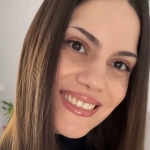 Κάνδηλα Νικολέττα - Καθηγήτρια Αρχαίων Ελληνικών στο instateacher.gr