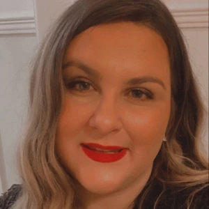 Λουμιώτη Κωνσταντίνα - Καθηγήτρια Δημοτικού στο instateacher.gr